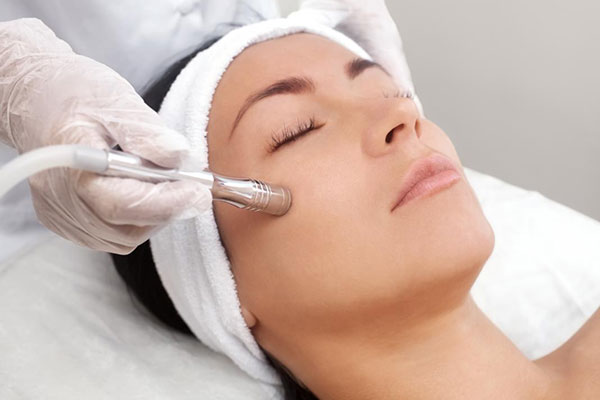 Skin treatment room with microdermabrasion and facial equipment at Dr Padma’s